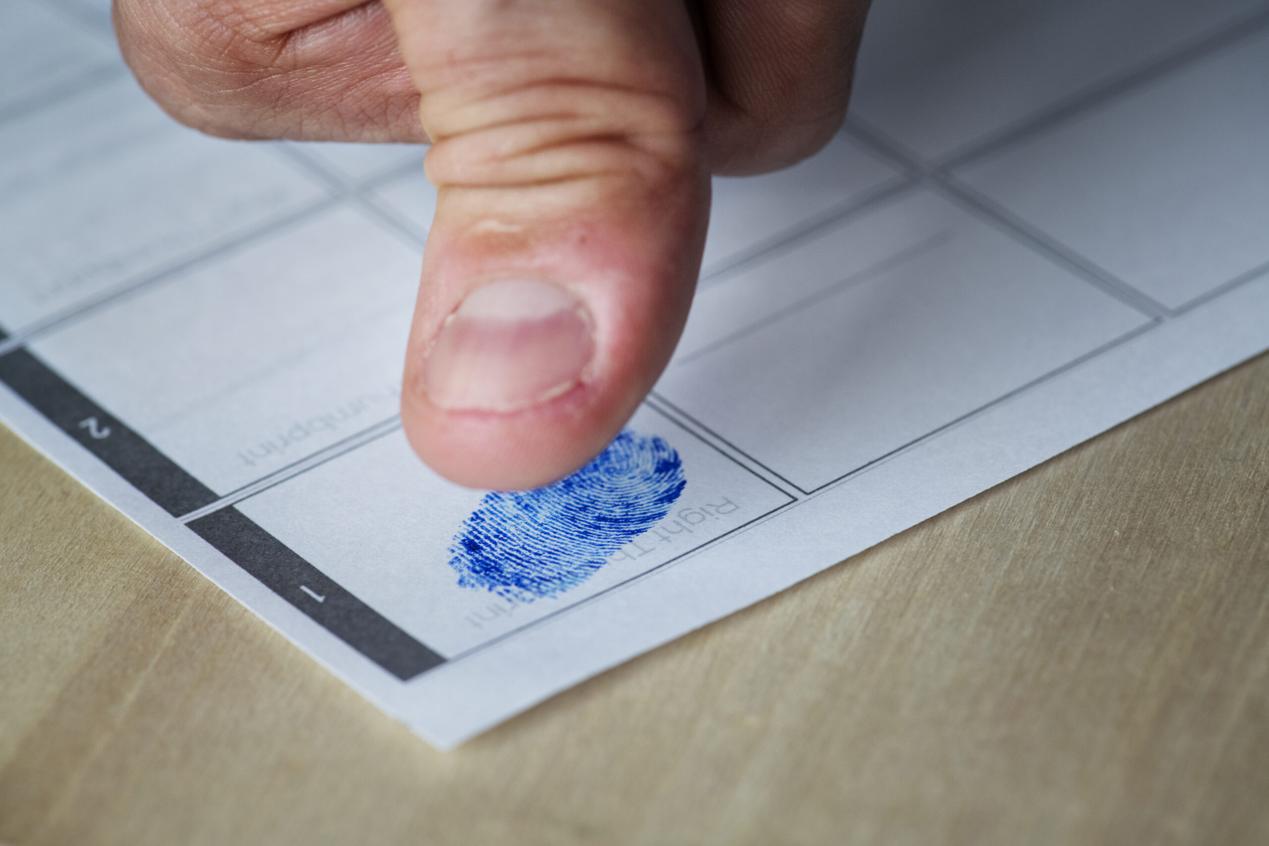 Ink Fingerprinting vs. Digital Fingerprinting: What’s the Difference? Ink Fingerprinting vs. Digital Fingerprinting: What’s the Difference?